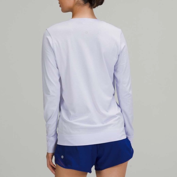 Swiftly Tech Relaxed Long Sleeve - Picture 2 of 4